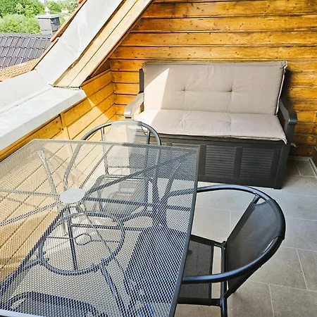 Familien-oase Leipzig Nord - Maisonette Mit Kamin & Balkon